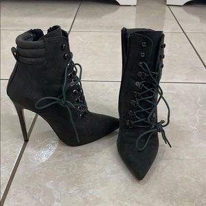 Daya by Zendaya booties
